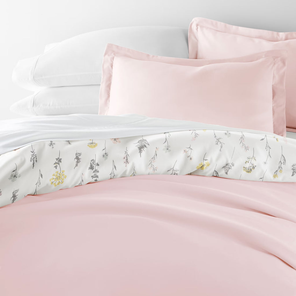 Duvet Cover Set - Ultra Soft & Breathable - Pink Farmhouse Wildflower for Queen Size Bedding by