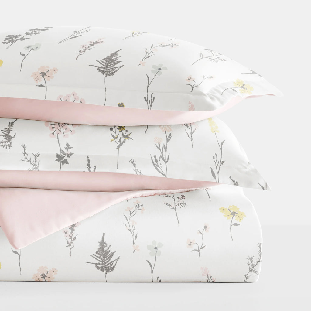 Duvet Cover Set - Ultra Soft & Breathable - Pink Farmhouse Wildflower for Queen Size Bedding by