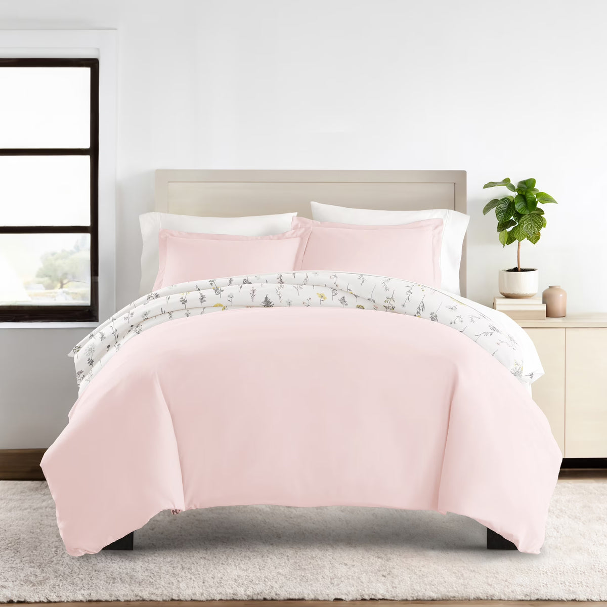 Duvet Cover Set - Ultra Soft & Breathable - Pink Farmhouse Wildflower for Queen Size Bedding by