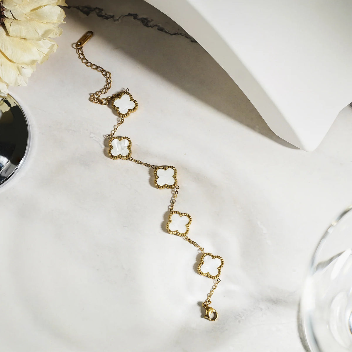 White Flower Link Bracelet in Yellow Gold Plated