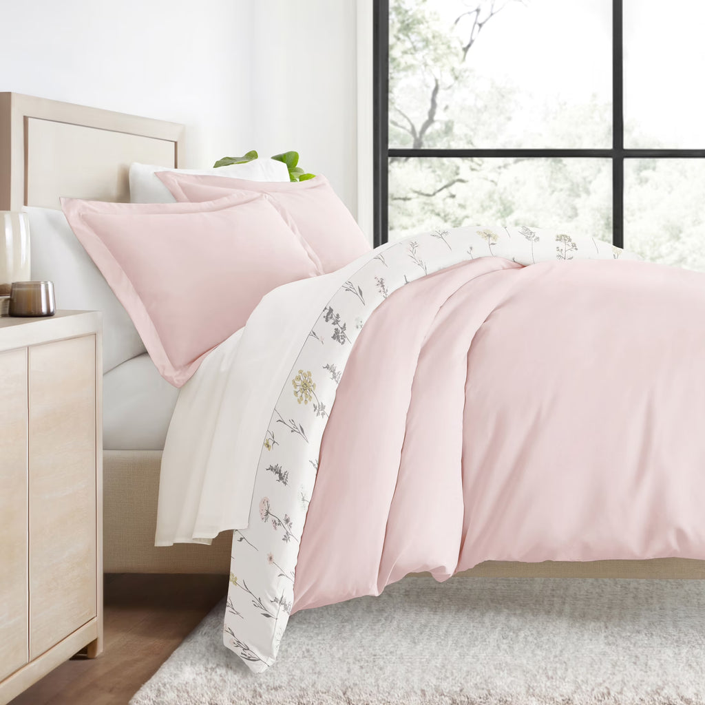 Duvet Cover Set - Ultra Soft & Breathable - Pink Farmhouse Wildflower for Queen Size Bedding by